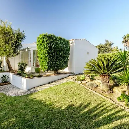 Stunning Offers Unparalleled Sea Views Heated Pool Apartment Albufeira